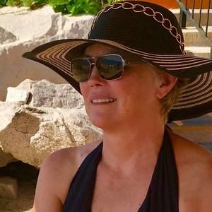 Meet your Posher, Diana